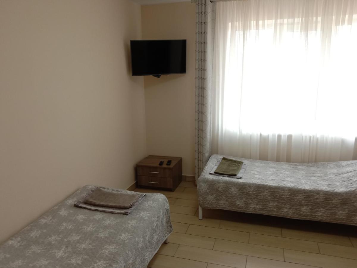 105 Apartment Khmelʼnytsʼkyy Екстериор снимка