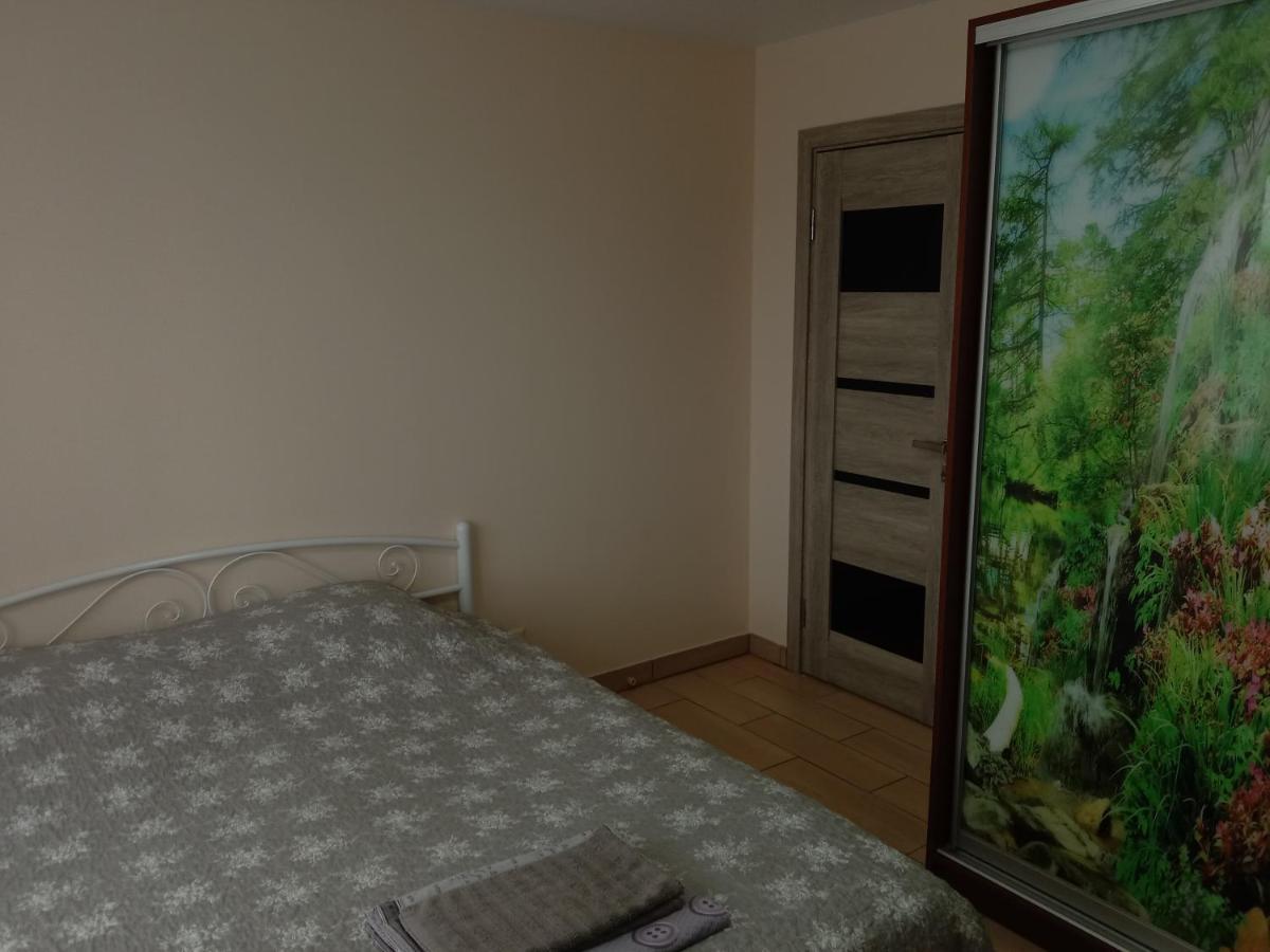 105 Apartment Khmelʼnytsʼkyy Екстериор снимка