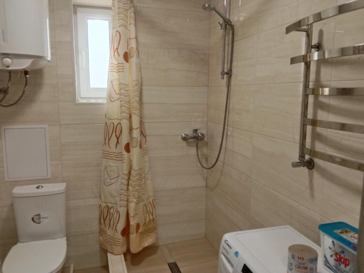 105 Apartment Khmelʼnytsʼkyy Екстериор снимка